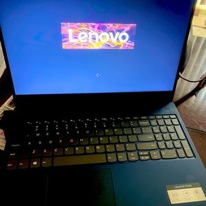 Lenovo IdeaPad340 Thin and Light Hardly Use works great.
